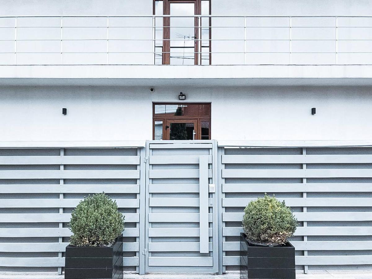 Klaster Seaview Hotel ชรอโนมอสค์ ภายนอก รูปภาพ