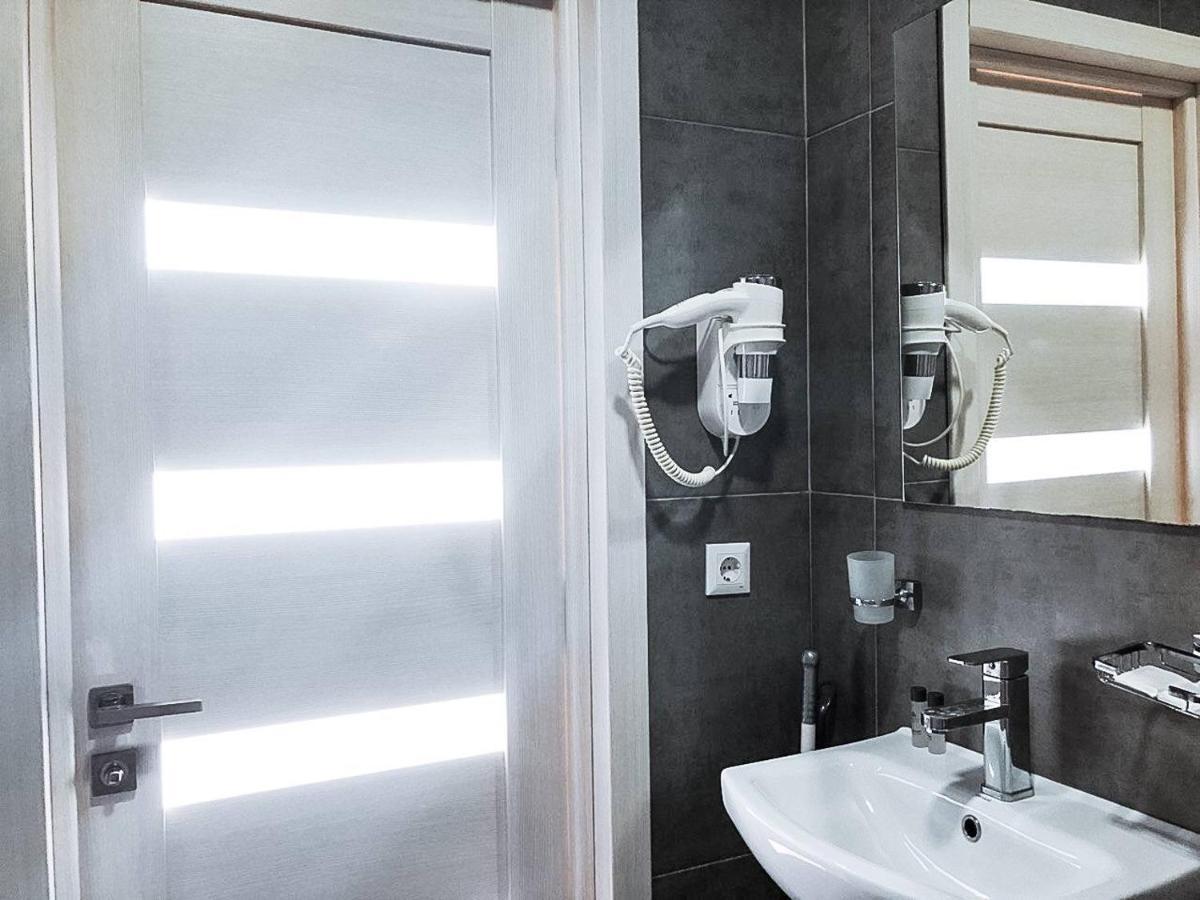 Klaster Seaview Hotel ชรอโนมอสค์ ภายนอก รูปภาพ